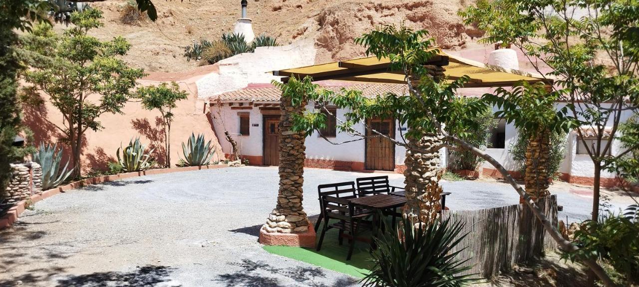 Hotel Casas Cueva Y Cortijo La Tala En Guadix Exteriér fotografie