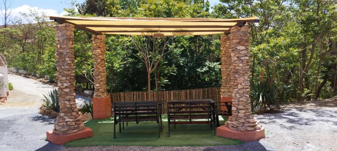 Hotel Casas Cueva Y Cortijo La Tala En Guadix Exteriér fotografie
