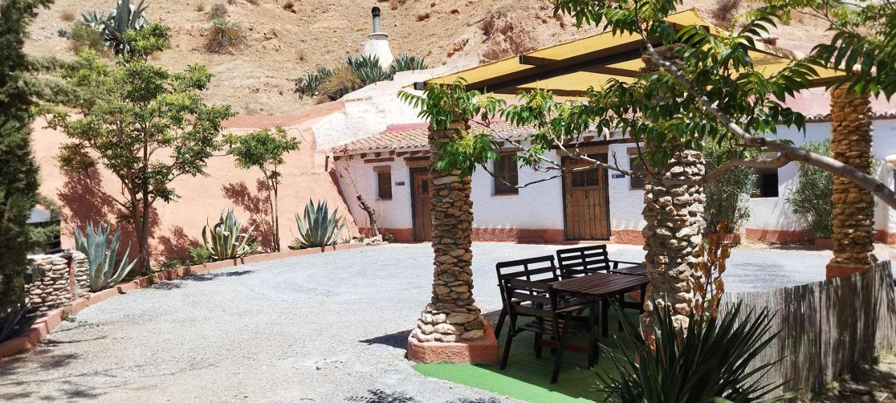 Hotel Casas Cueva Y Cortijo La Tala En Guadix Exteriér fotografie